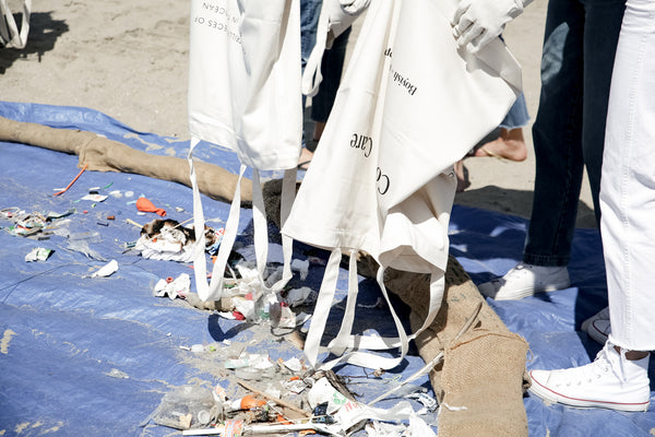 Trash cleanup at the beach